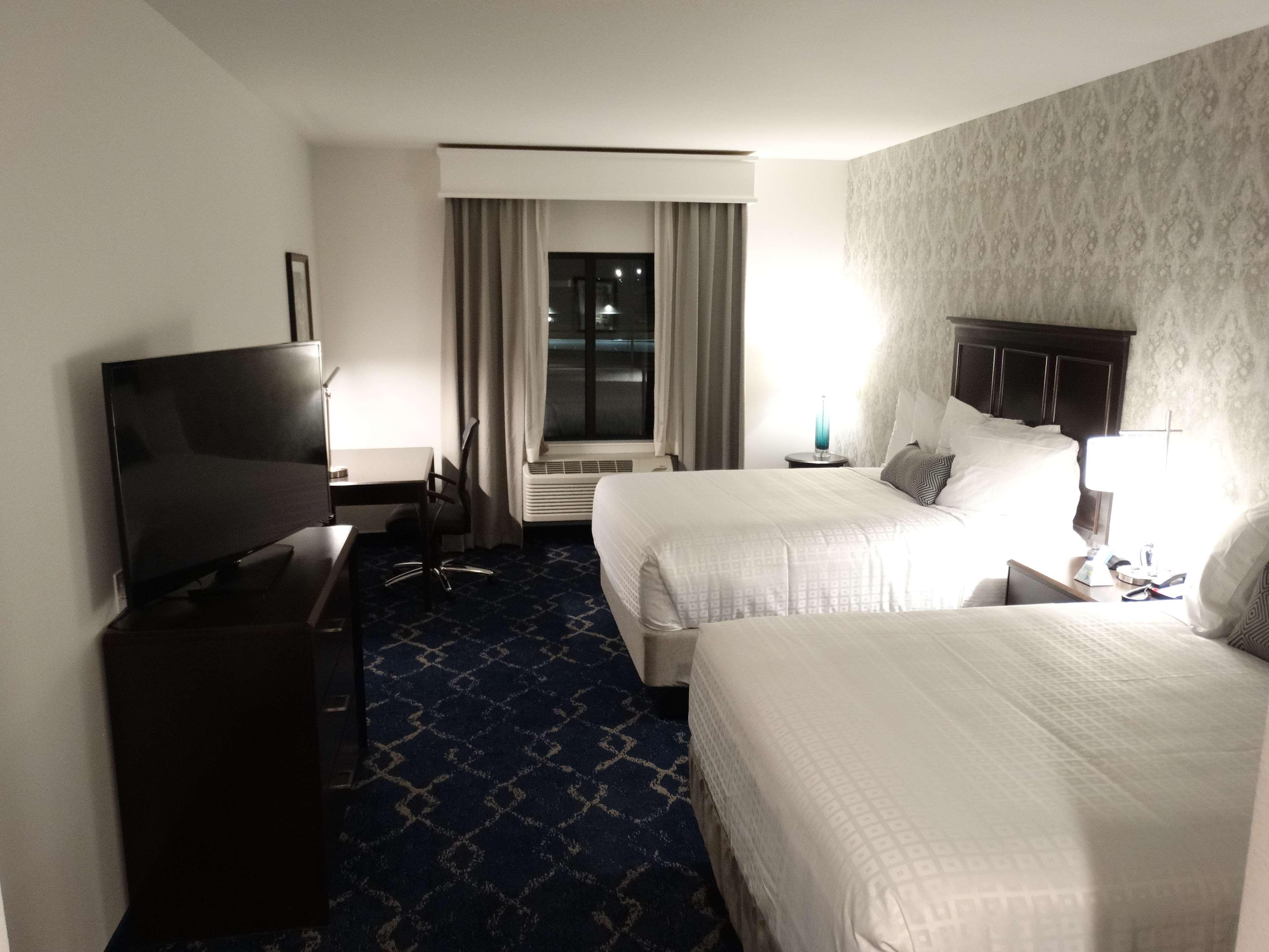Best Western Plus New Richmond Inn & Suites Exteriör bild