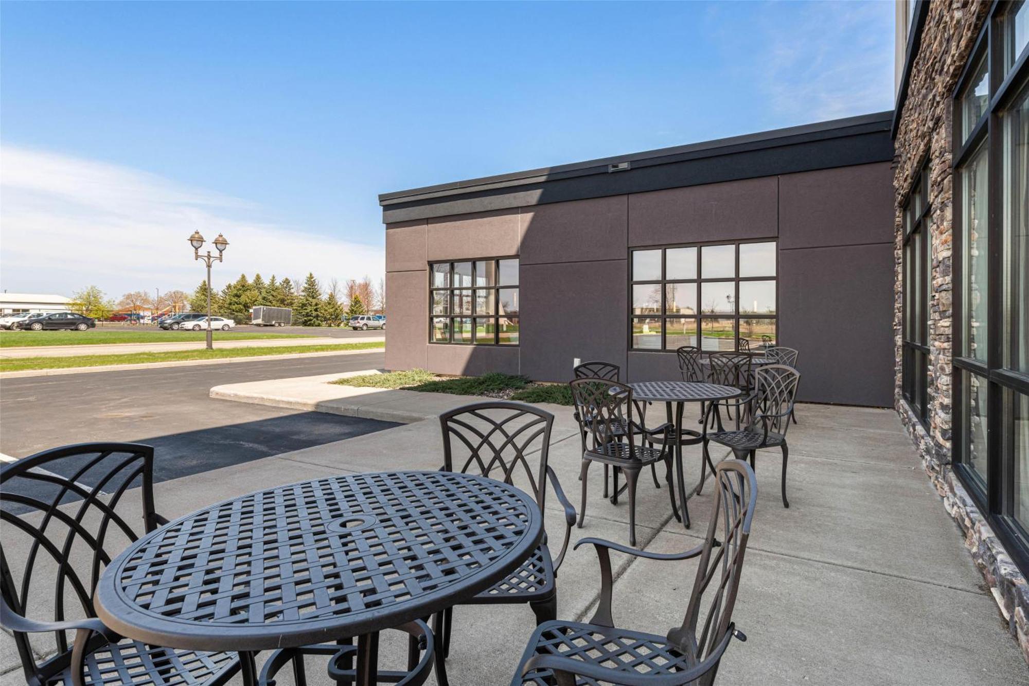 Best Western Plus New Richmond Inn & Suites Exteriör bild