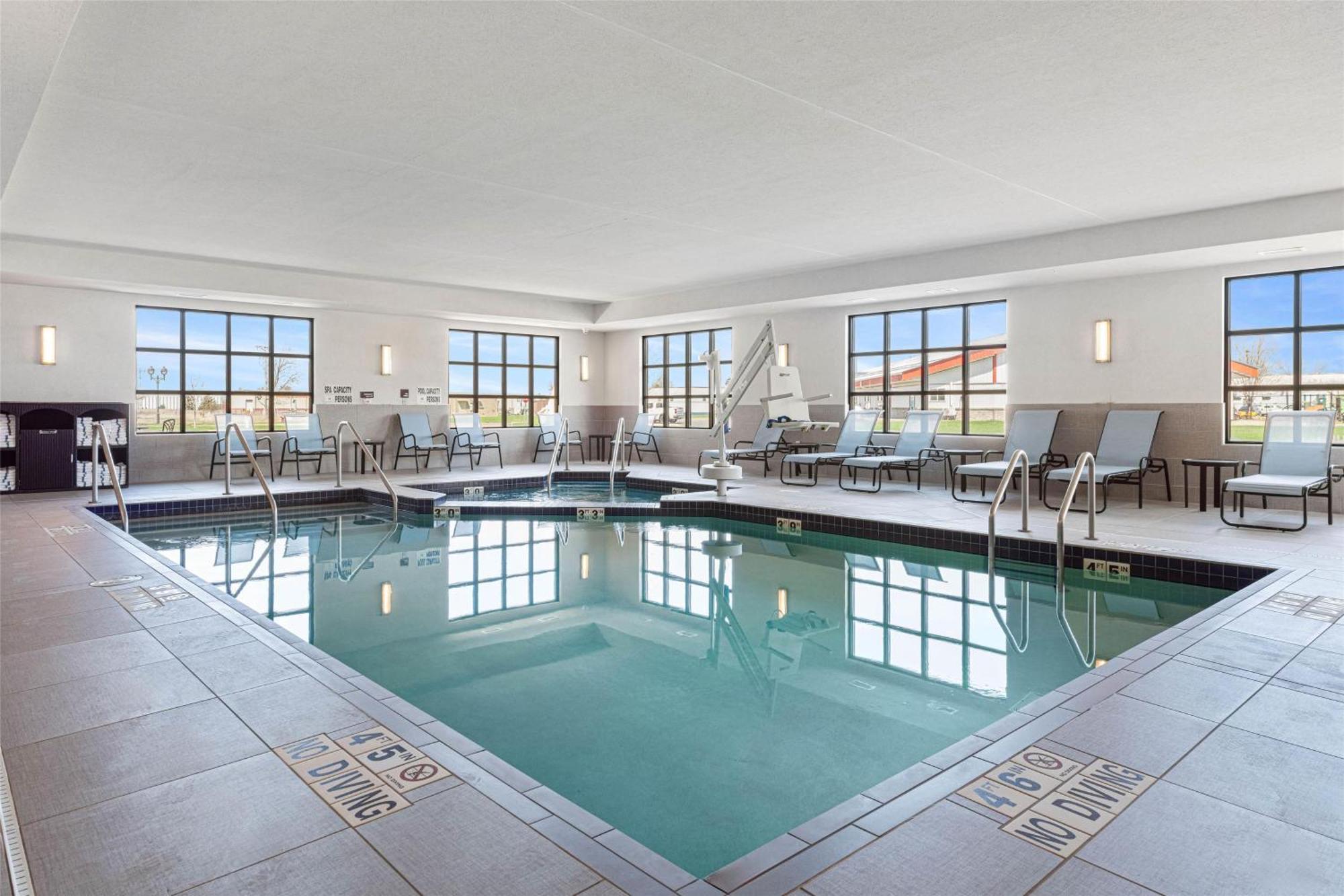 Best Western Plus New Richmond Inn & Suites Exteriör bild